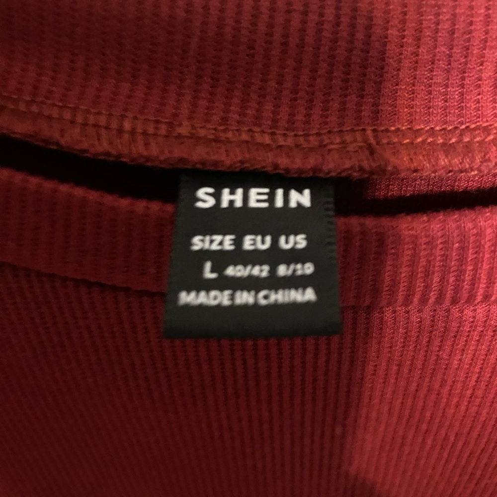 SHEIN Deep Red Ribbed Knit Top - Picture 3 of 3